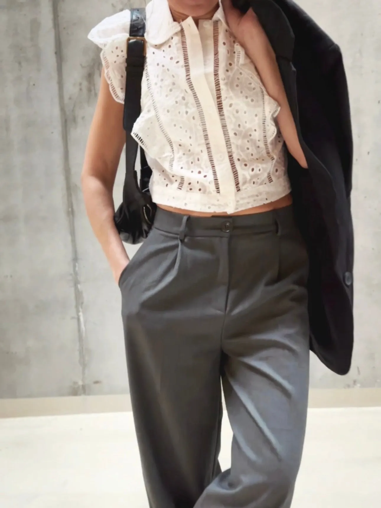 CROPPED SHORT SLEEVE BRODERIE ANGLAISE SHIRT - WHITE
