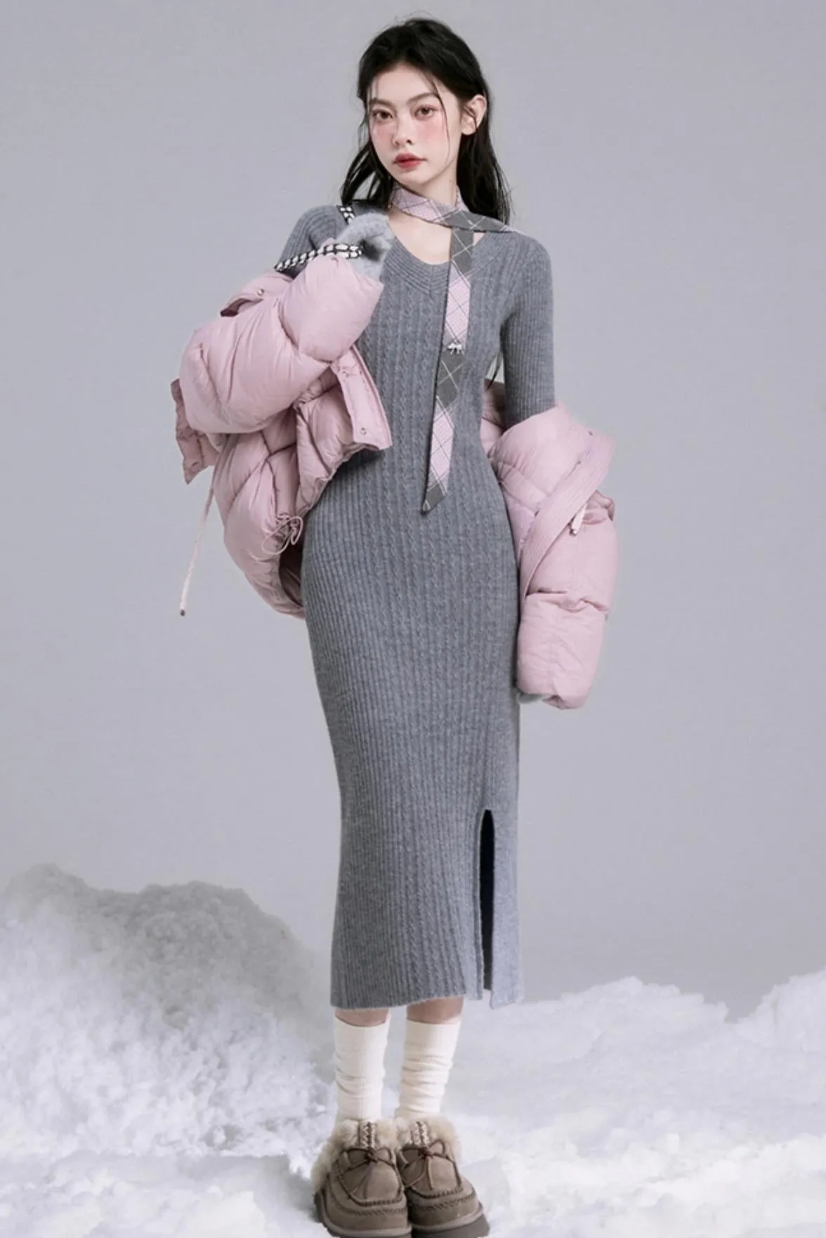 Curve-Shape Wool Knit Dress