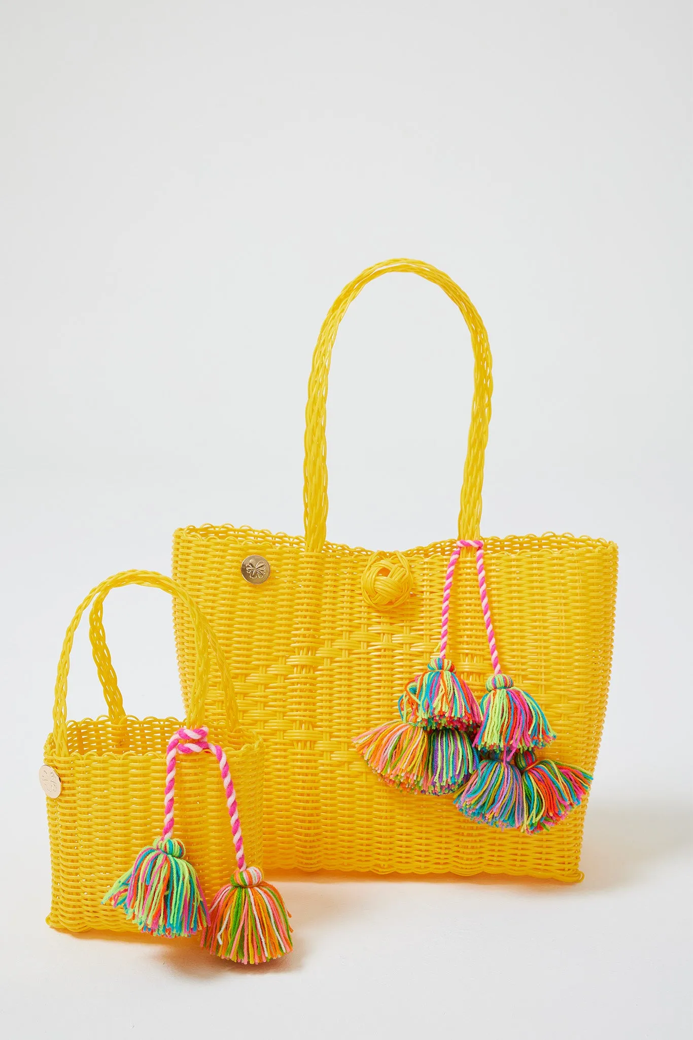 Las Guanacas Clasp Tote in Lemon